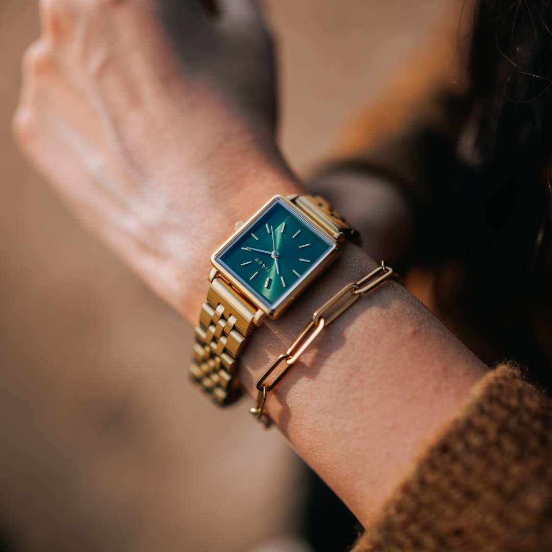 Classic Petite - Green Gold Paperclip Stack