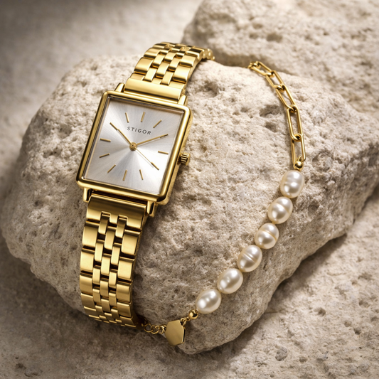 Classic Petite - Satin Gold Freshwater Pearl Paperclip Stack