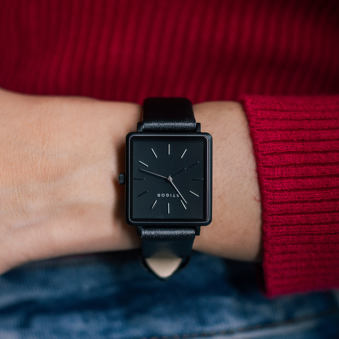 Classic - All Black Leather