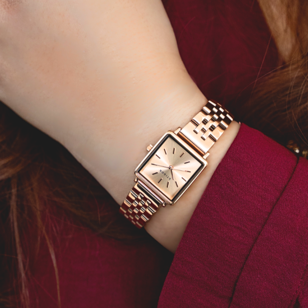 Classic Petite - Rose Gold Chain Stack