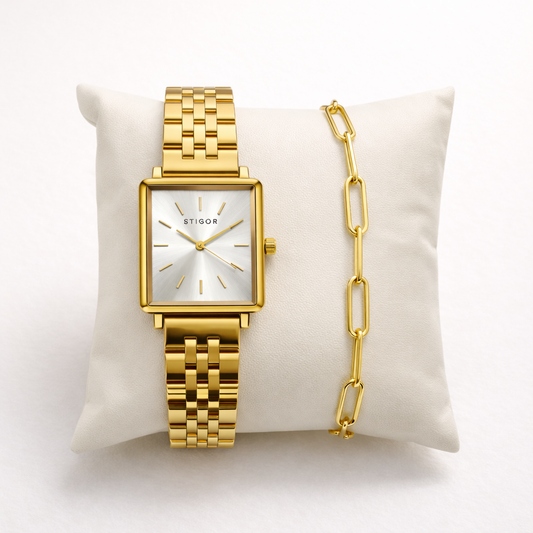 Classic Petite - Satin Gold Paperclip Stack